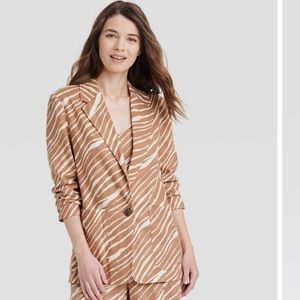 Women's Relaxed Fit Spring Blazer - A
New Day Brown Zebra Striped